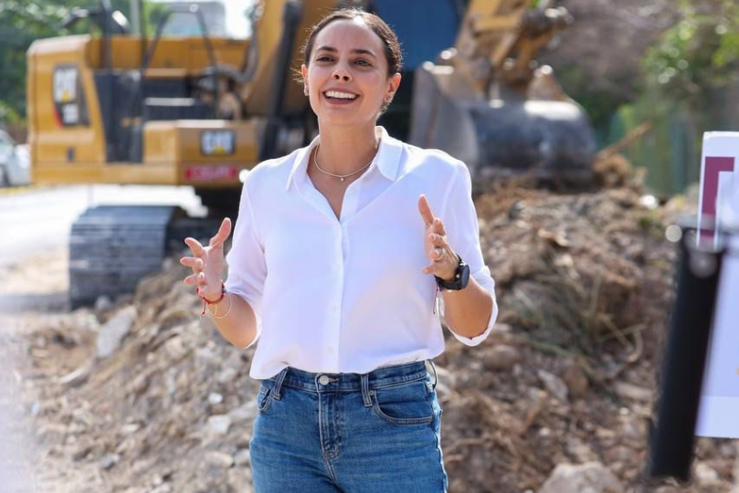 uploads/6/32/01 (4).Png